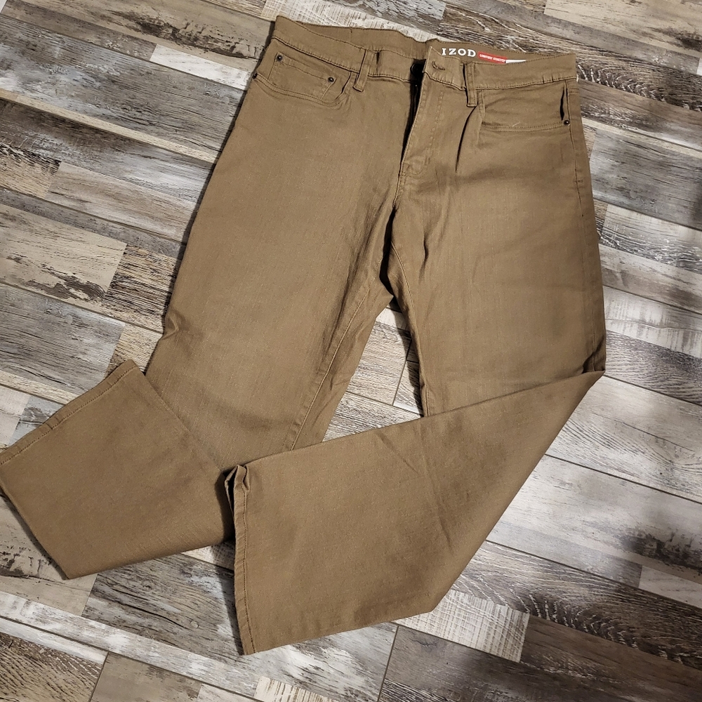 Izod comfort stretch khaki jeans